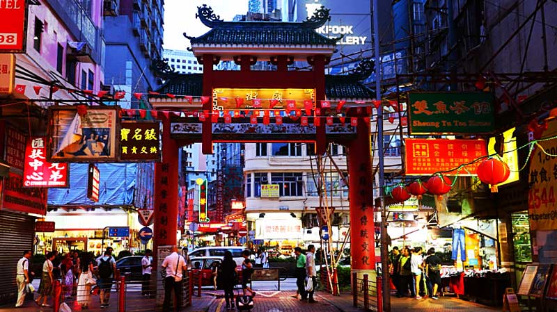 Various tourist attractions in Hong Kong that are exciting and interesting to visit