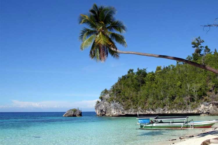 Tomini Bay, Sulawesi Heaven on Earth in Indonesia