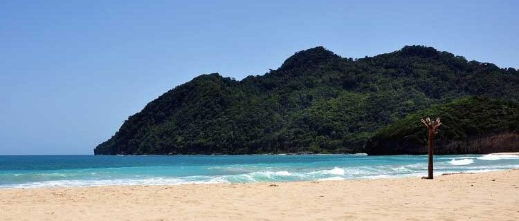 Lampuuk Beach Tourism which has Recovered from Tsunami Trauma